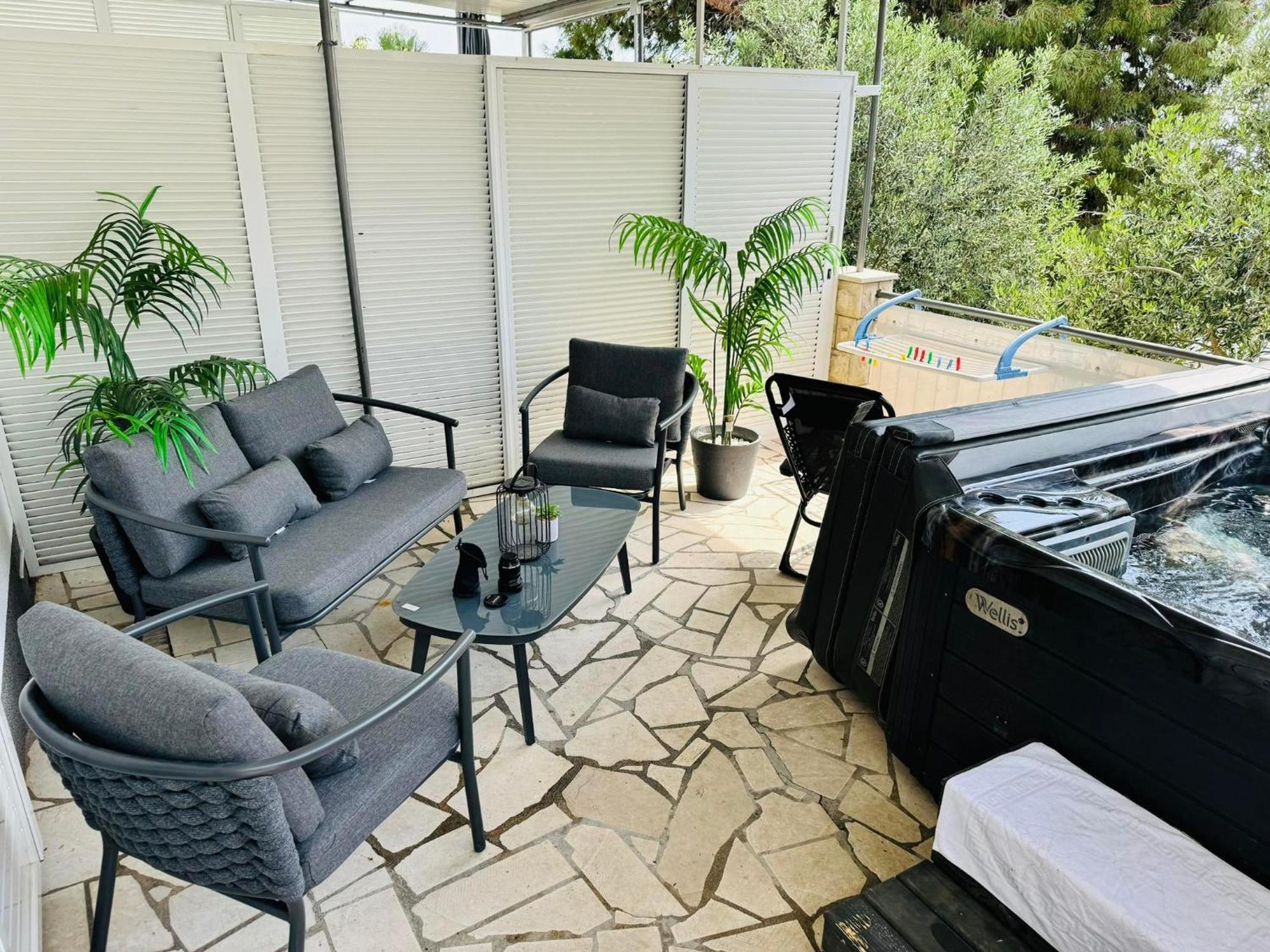 Villa Sirenis Trogir Bagian luar foto